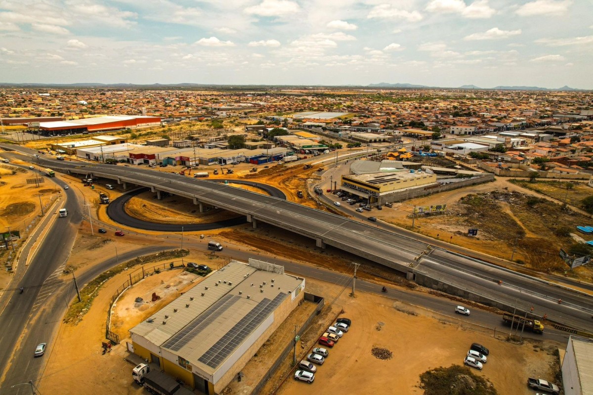 Em Petrolina, viaduto da BR-407 entra em fase final de obras