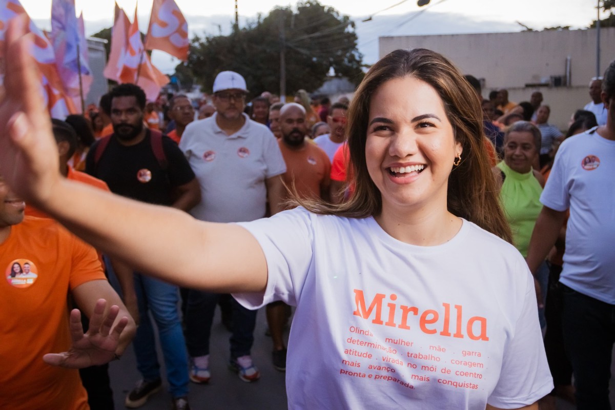 Mirella apresenta propostas para os servidores