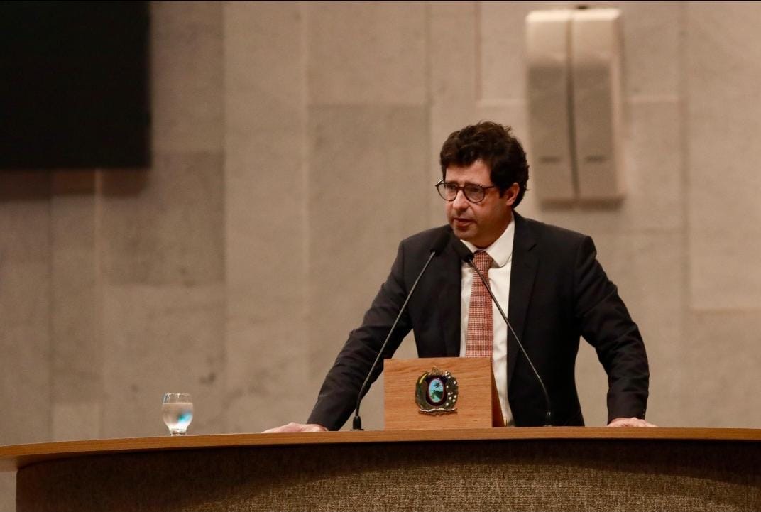 Rodrigo Farias afirma que, com recorde histórico de investimento, “o Recife que caminha para frente vai levar Pernambuco a caminhar para frente também”