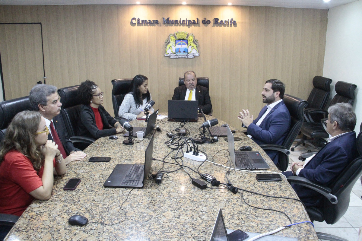 Chico Kiko integra a Frente Parlamentar de Fiscalização de Obras, instalada nesta segunda na Câmara do Recife
