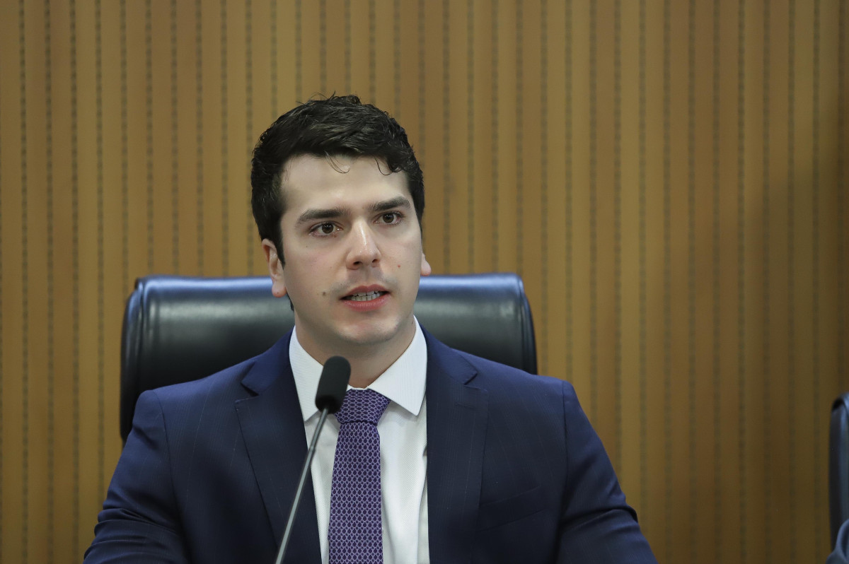 Antonio Coelho quer assegurar protagonismo dos municípios na aplicação do novo empréstimo estadual