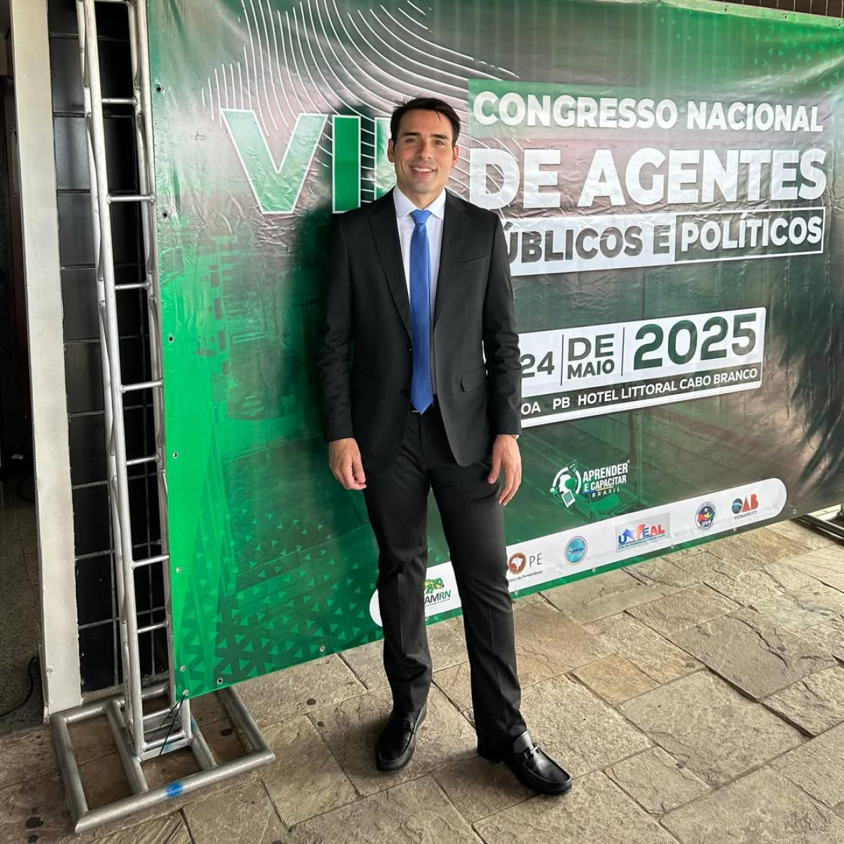 João Paulo Costa participa como palestrante do 8º Congresso Nacional de Agentes Públicos e Políticos