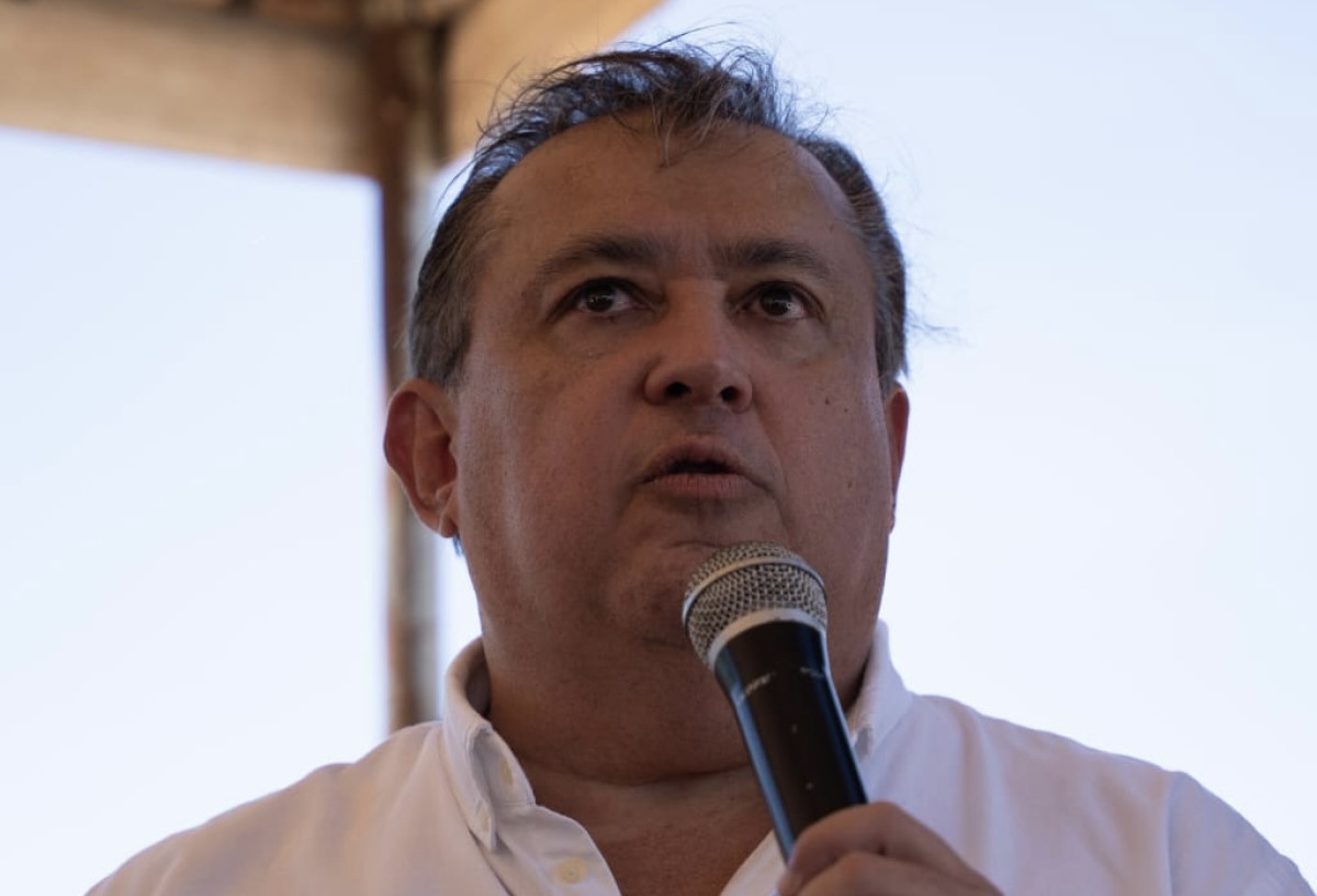 Sebastião Oliveira enaltece a conquista dos alunos de medicina da UPE de Serra Talhada