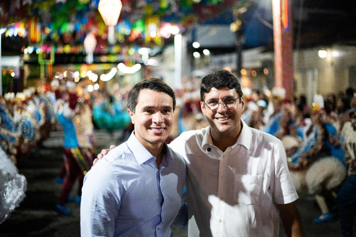 Diego Cabral participa das comemorações do Dia do Sagrado Coração de Jesus, padroeiro de Camaragibe