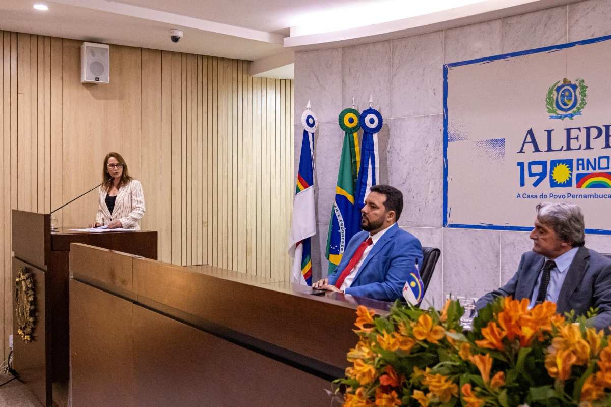Prefeito de Belo Jardim é o mais novo cidadão pernambucano