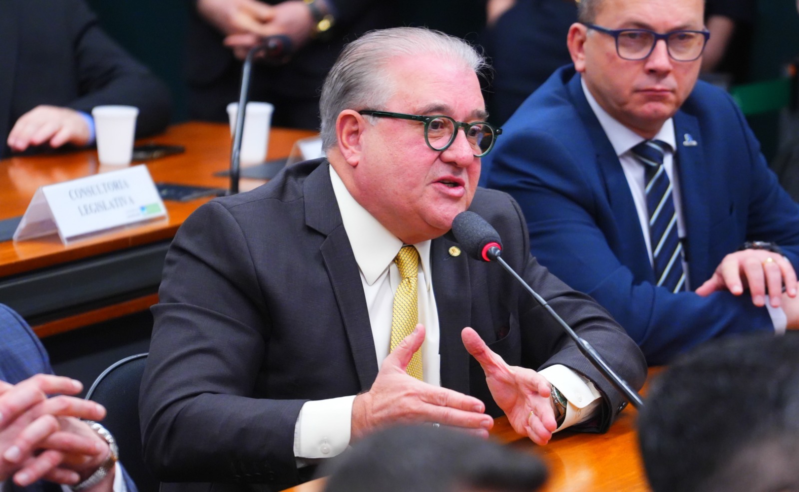 Comissão aprova PL de Augusto Coutinho que prevê destruição de máquinas usadas na falsificação de produtos