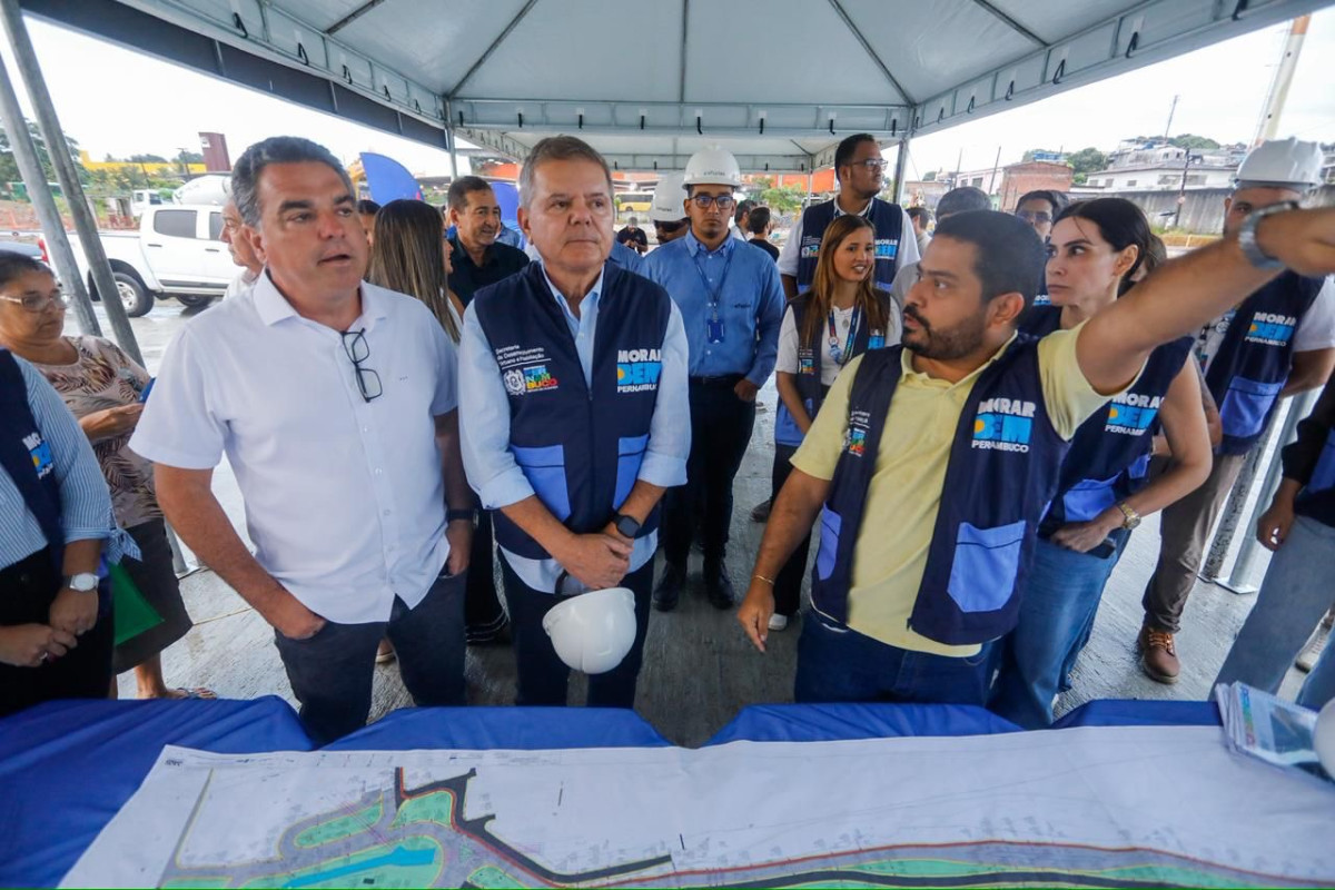 Governador em exercício Ricardo Paes Barreto vistoria obras do Canal do Fragoso e Ramal da Arena