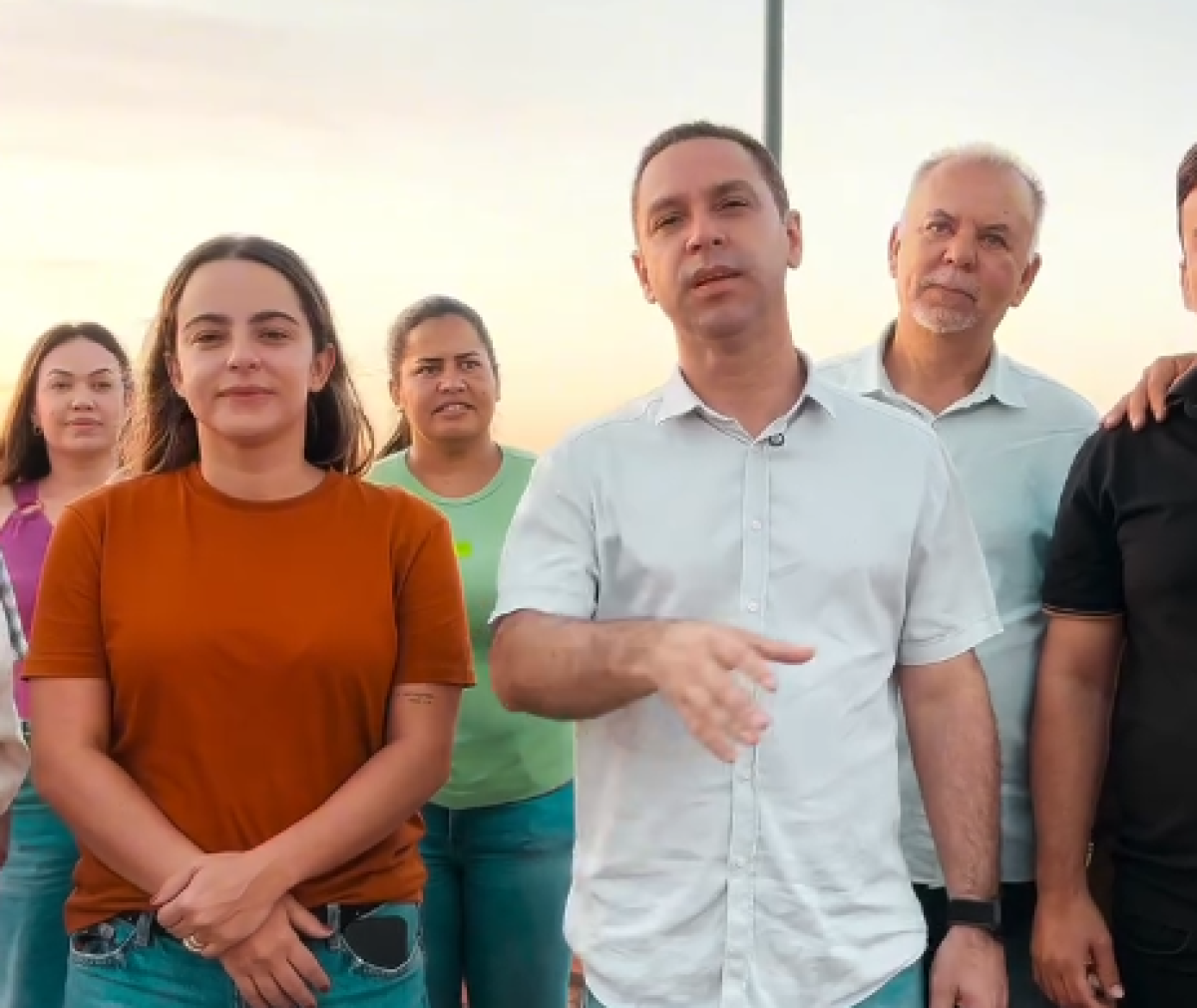 Prefeito Dr. Elton acompanha andamento das obras do Espaço Multiuso Esportivo em Águas Belas