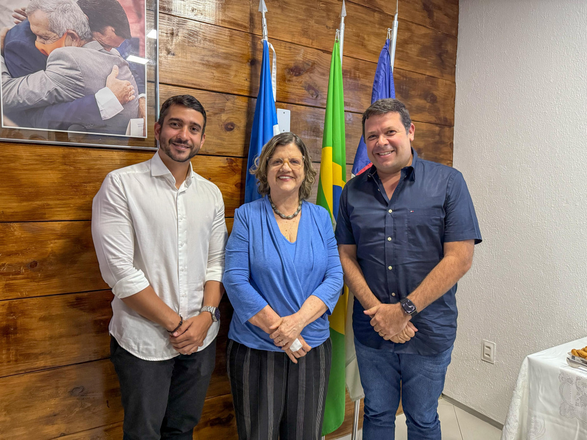 Teresa Leitão visita Mata Sul e recebe cidadania em Palmares