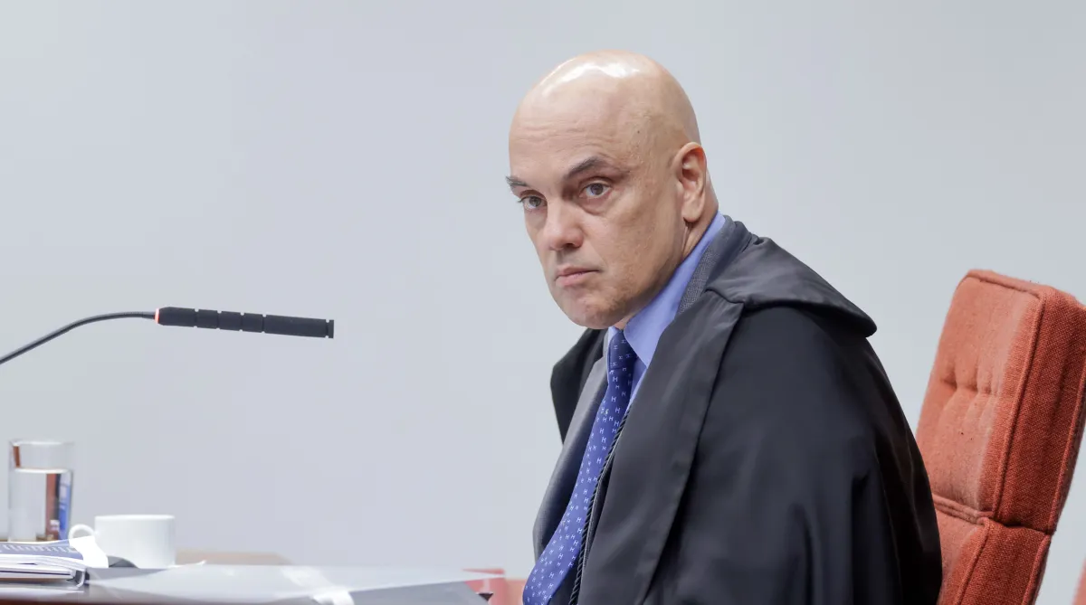 Moraes acompanha relator em julgamento sobre critérios do foro no STF